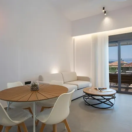 Elianthi Luxury Apartments Nikiana Exterior photo